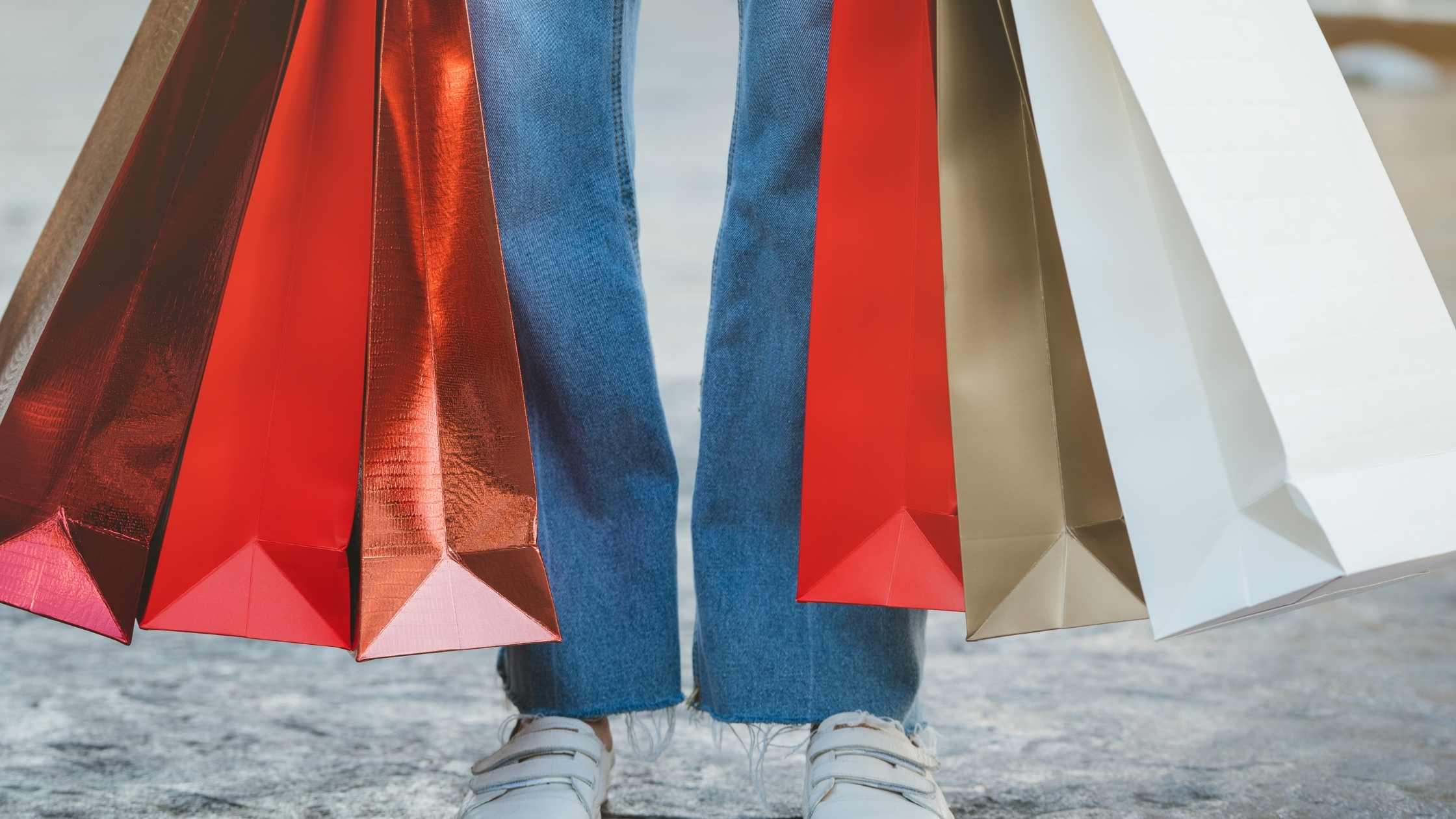 المطالبة باسترداد مبالغ زائفة